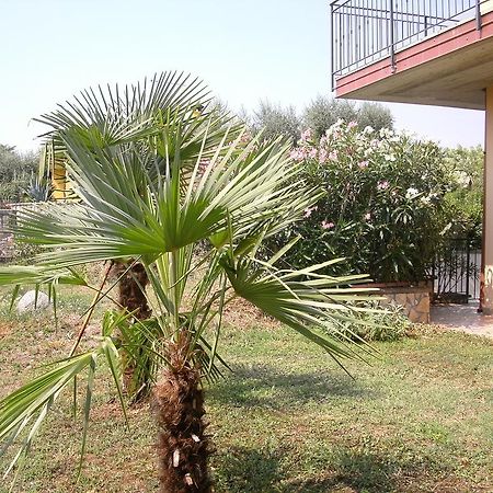 B&B Agli Ulivi Manerba del Garda Buitenkant foto